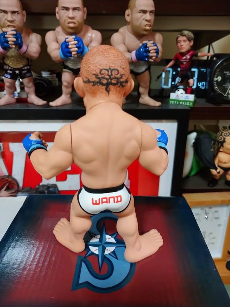【値下げ不可】UFC限定生産 アレックス・ペレイラ フィギュア TUBERA 新品【限定生産品】UFC公式 アレックス・ペレイラ フィギュア TUBERA